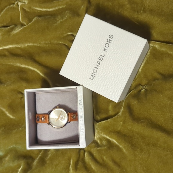 NWT Michael Kors Watch main image 5